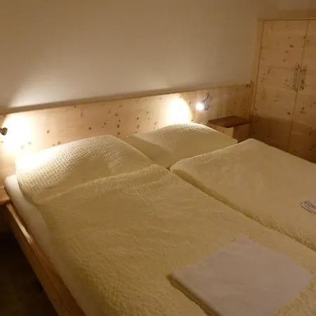 Appartement-Pension Familie Gewessler Bad Mitterndorf Room photo
